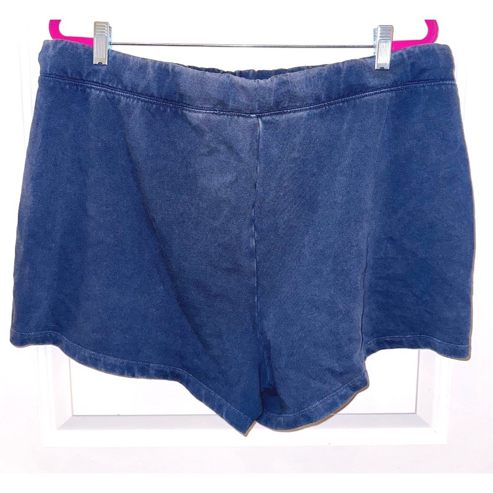 Vintage Garment-Dyed Utility Shorts for Women - Picture 3 of 5